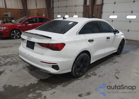 2022 Audi A3 Premium 40 Tfsi Front-Wheel Drive S Tronic z USA, uszkodzony, nr VIN WAUAUDGY2NA033558